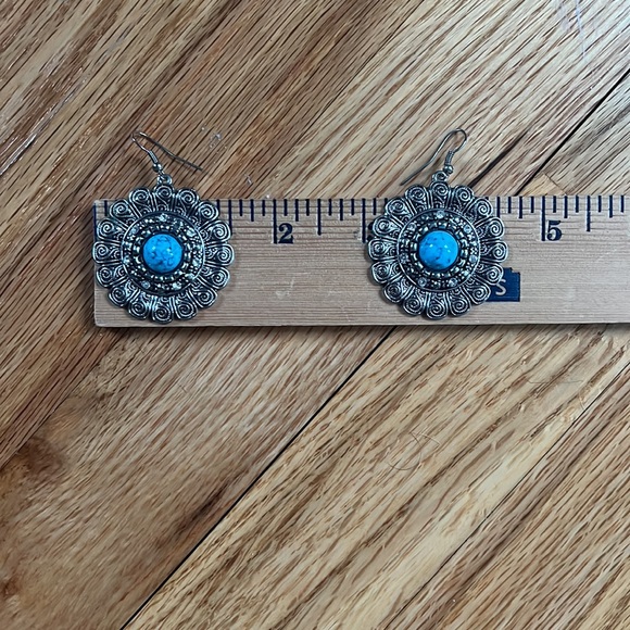 Women’s Silver and‎ Turquoise Earrings! - Picture 7 of 7